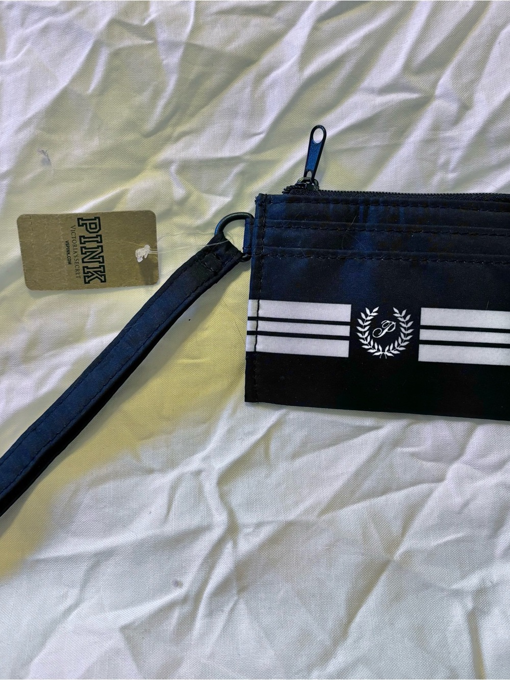 NWT Victoria’s Secret PINK Black & White ID, Credit Card Wristlet
